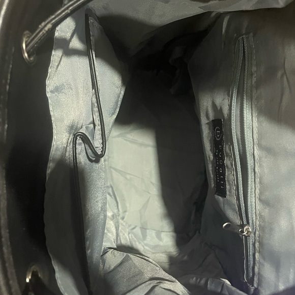 Bugatti bag pack black leather . Used. Condition 9:10 - Picture 9 of 13